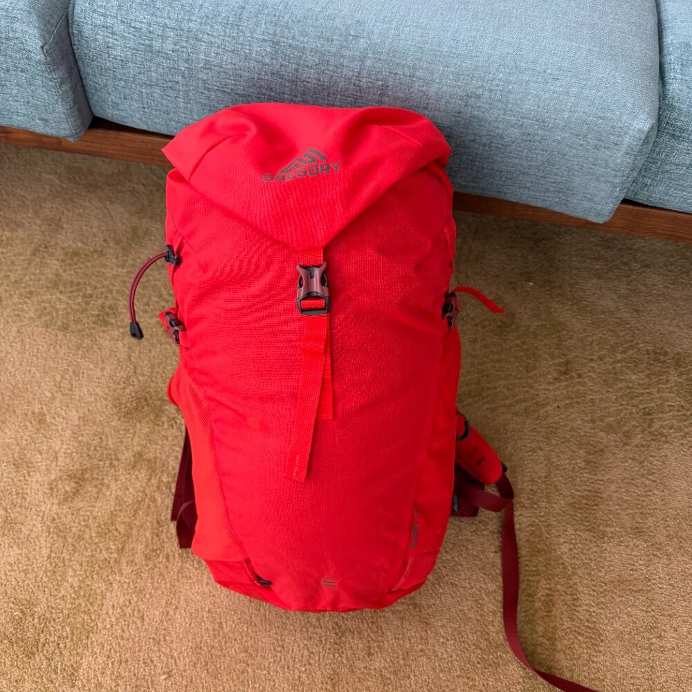 Gregory Kiro 28 Day Hiking Backpack Unused